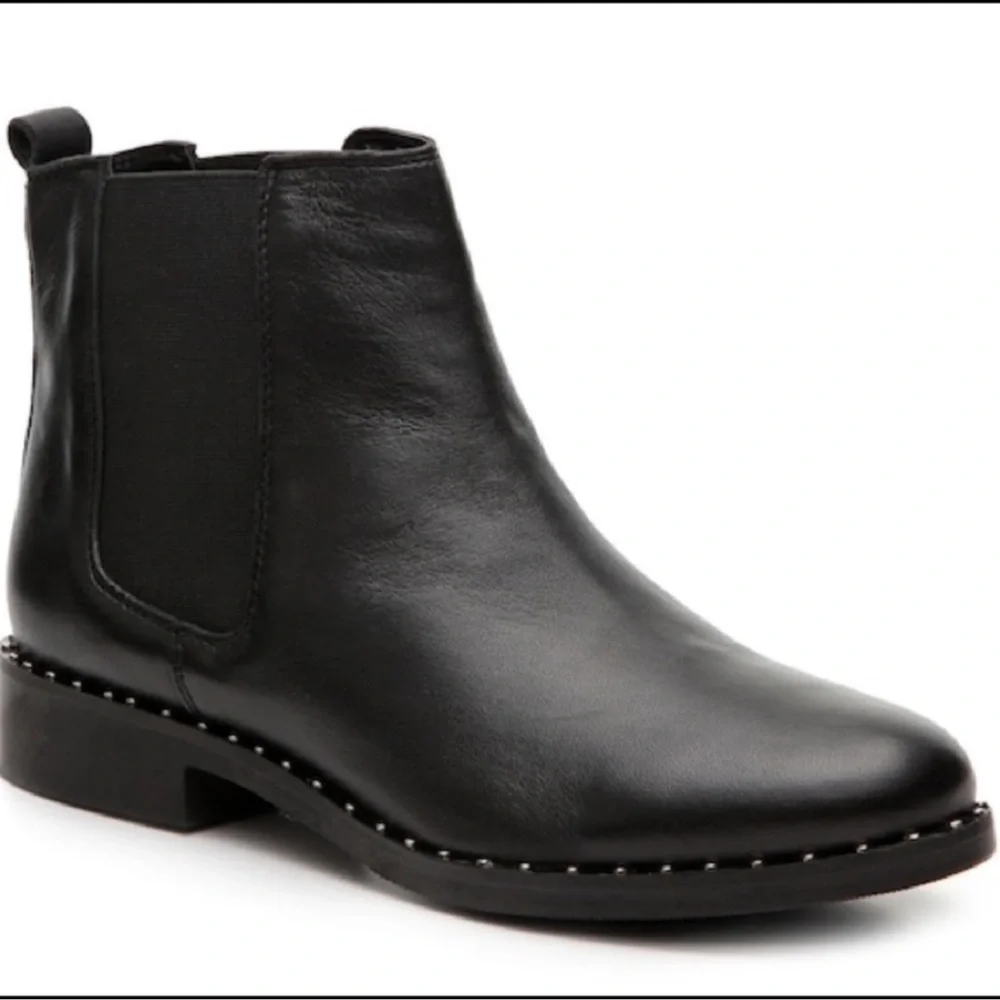 Steve Madden Indya Chelsea Studded Boots